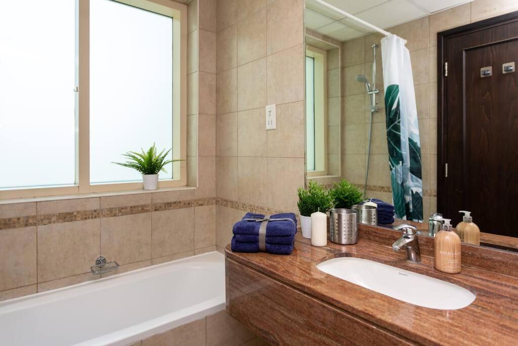 Royal Oceanic - Fantastic Apartment In Dubai Marina - Jbr Zewnętrze zdjęcie